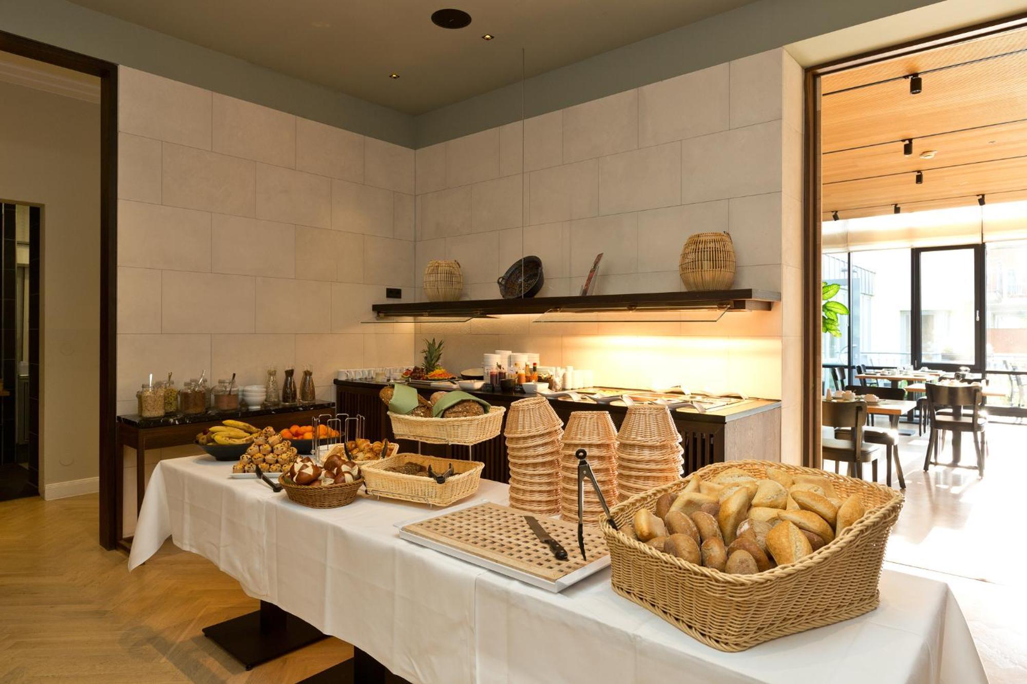Spa Hotel Amsee วาเริน ภายนอก รูปภาพ