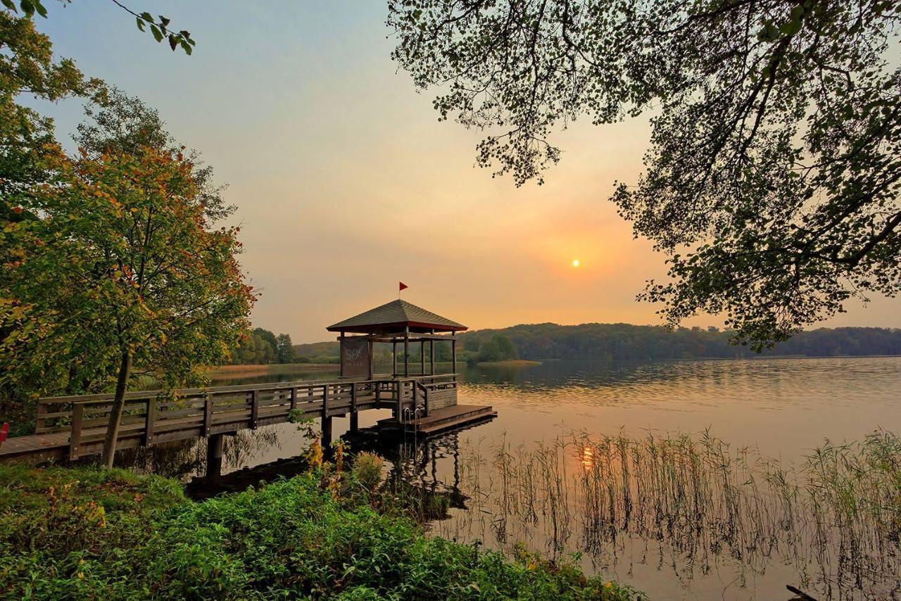 Spa Hotel Amsee วาเริน ภายนอก รูปภาพ